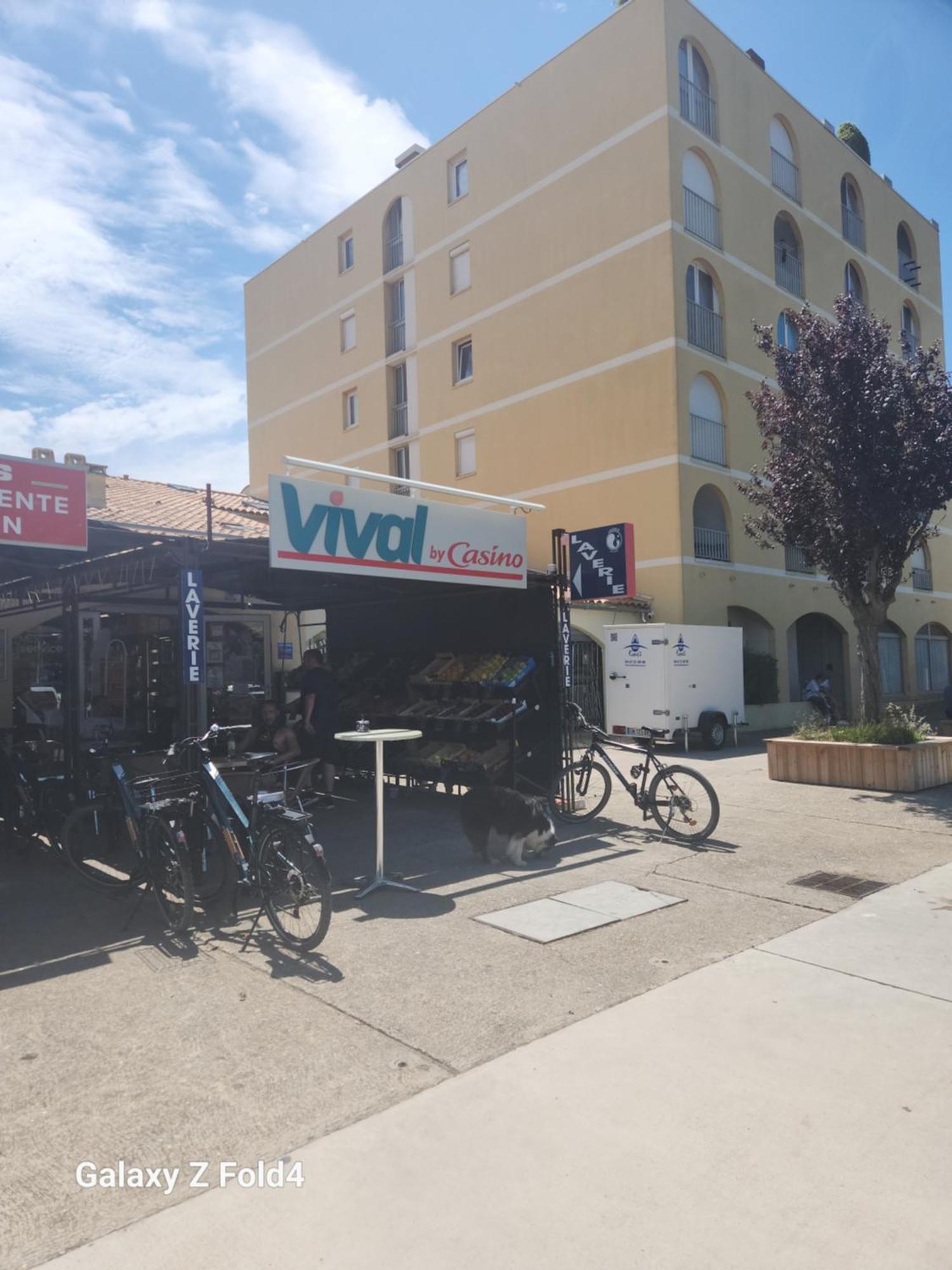 Grand Studio Cabine Proche Plage Et Port Gruissan Bagian luar foto